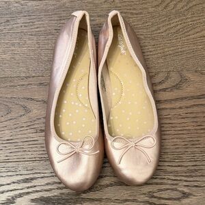 EUC Girls Ballet Flats - Rose Gold